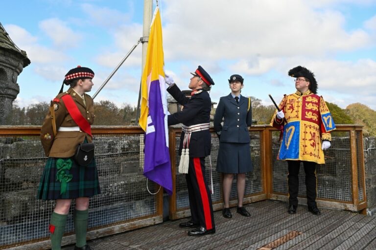 Aberdeenshire Lord Lieutenant raises county flag for first time.