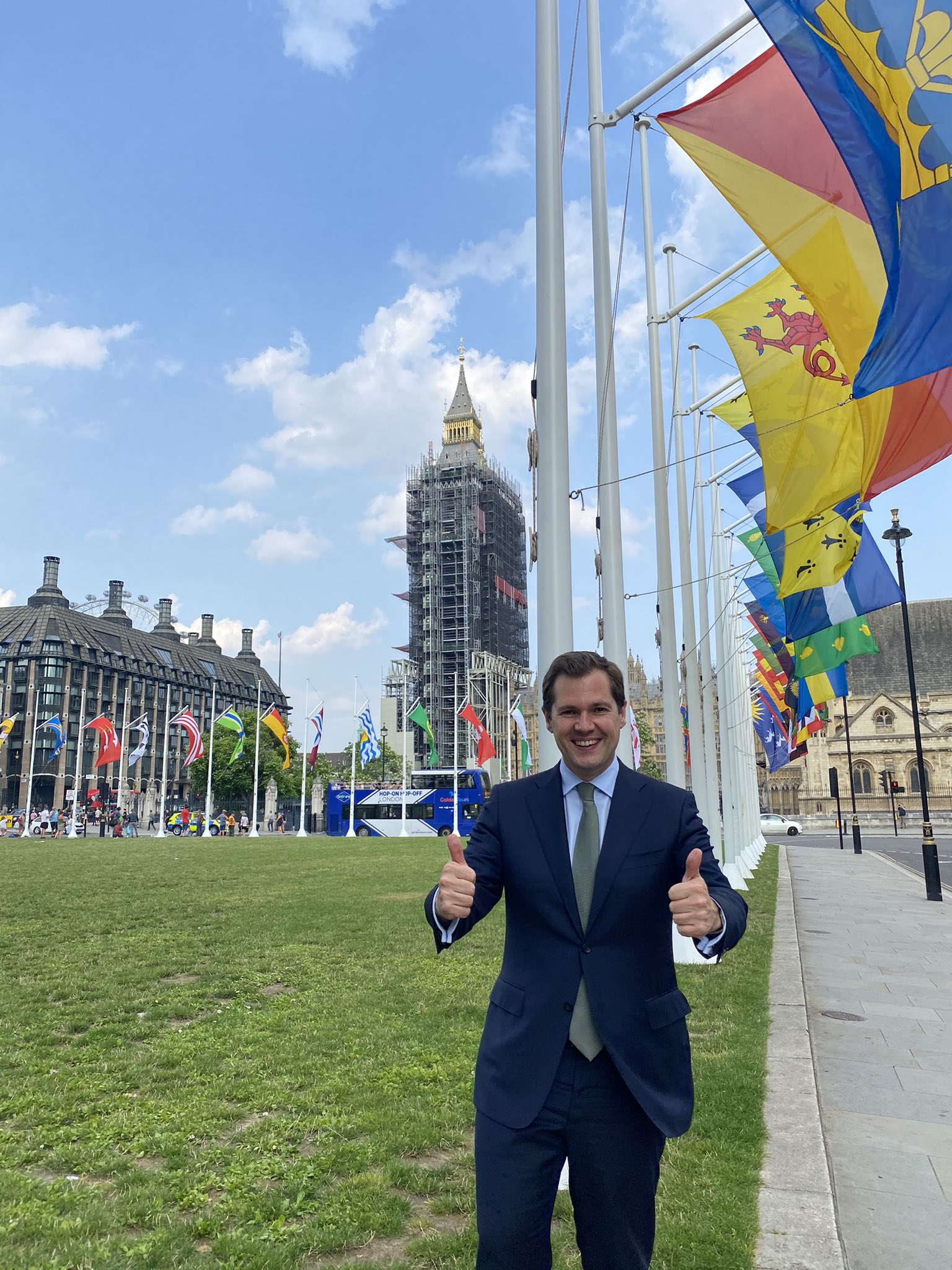 Government Throws Weight Behind County Flags Day